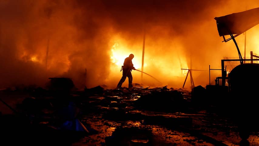 Rusland bombardeert Kyiv direct na vertrek Amerikanen, Pools leger in actie