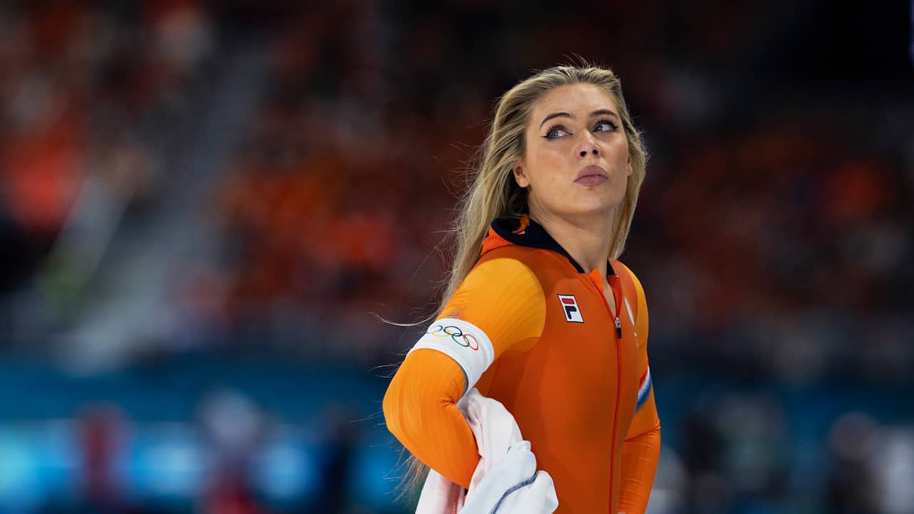 Video | Jutta Leerdam niet op het ijs verwacht