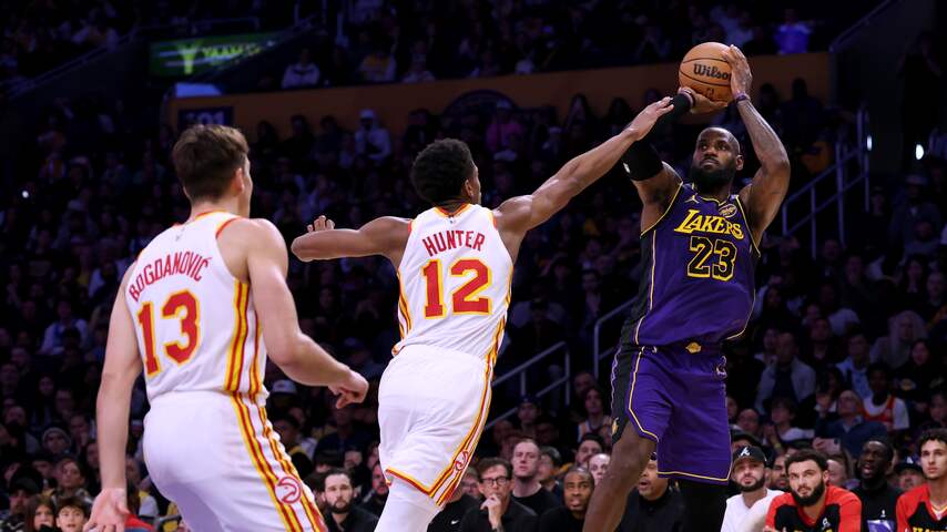 LeBron James is ten koste van Michael Jordan weer een NBA-record rijker
