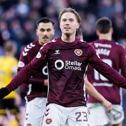 Nogéén finale: pokermiljonair stuwt Hearts naar Schots voetbalsprookje