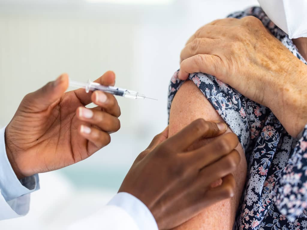 Vaccinatie tegen gordelroos wordt gratis voor zestigplussers