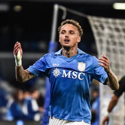 Noa Lang scoort voor winnend Napoli, FC Barcelona na acht duels nog foutloos