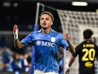 Noa Lang scoort voor winnend Napoli, FC Barcelona na acht duels nog foutloos