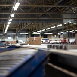 Parcel delivery service ordered to halt operations by Labor Inspectorate