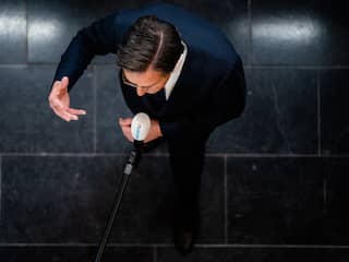 Wat gebeurt er als de motie van wantrouwen tegen Rutte wordt aangenomen?