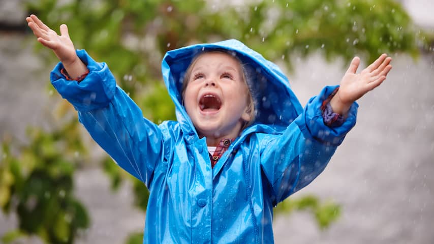 regen-die-nu-valt-niet-genoeg-om-droogte-te-verhelpen-druildagen