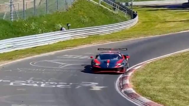 Max Verstappen test Ferrari 296 GT3 onder pseudoniem op Duits circuit