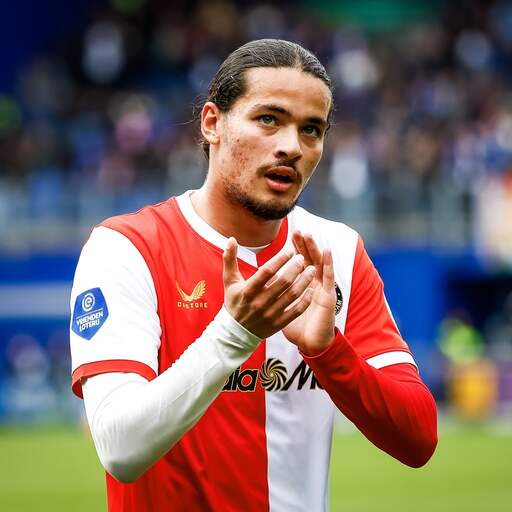 Illustratie bij: Hadj Moussa blijft na roerige dagen bij Feyenoord: transfer naar Al Ittihad geklapt