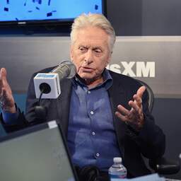 Michael Douglas loog veertig jaar over romance met collega op filmset