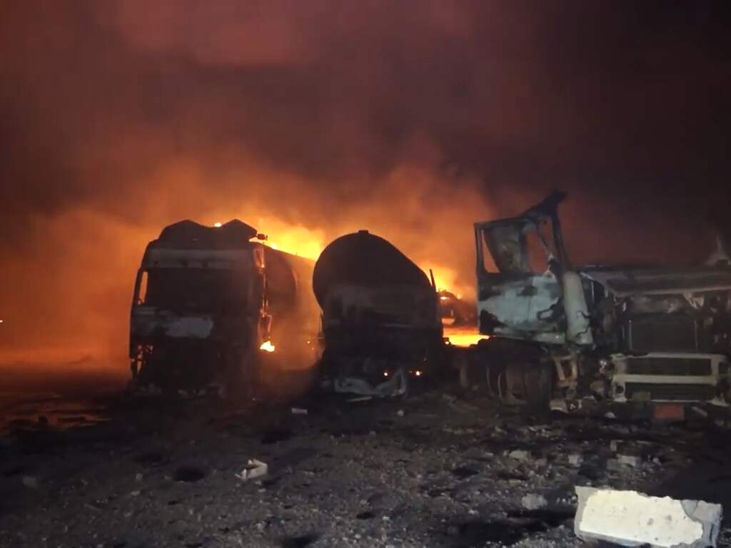 Verenigde Staten vallen oliehaven van Houthi's in Jemen aan