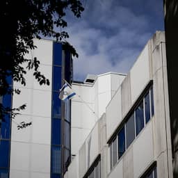 Verdachte opgepakt voor vernieling Israëlische ambassade Den Haag