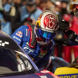 Verstappen helpt zijn team in de nacht op de Nürburgring weer naar koppositie
