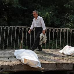 Opnieuw grote Russische luchtaanvallen op en rond Kyiv, zeventien doden