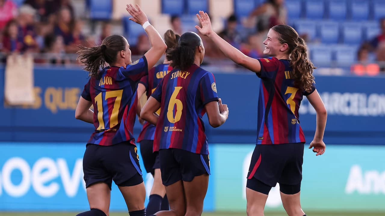 Oranjetalent Renee van Asten bekroont debuut voor FC Barcelona met doelpunt