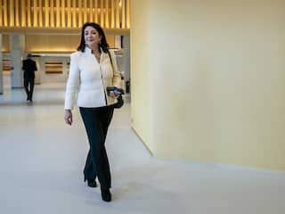 Hoe Kamer-oudgediende Arib in enkele dagen naar de uitgang ging