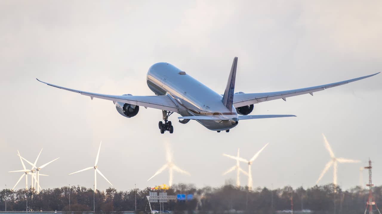 Schiphol een van de drukste luchthavens van Europa, Istanbul steeds drukker