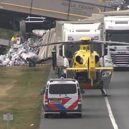 Video | Traumahelikopter landt op A73 na dodelijk ongeluk