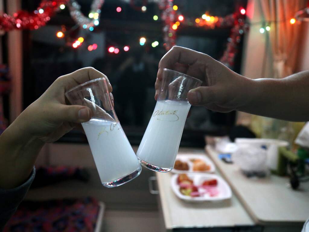 Giftige alcohol eist veel levens in Istanboel, ministerie waarschuwt Nederlanders