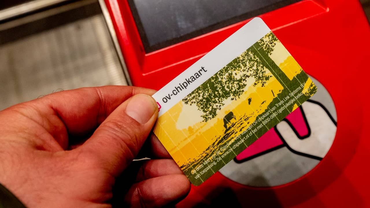 controleurs-in-openbaar-vervoer-pakken-geen-ov-chipkaarten-aan