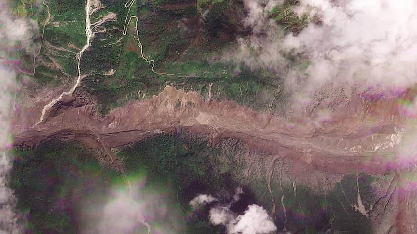 live-nepal-mogelijk-twee-nederlanders-onder-vermisten-na-overstroming