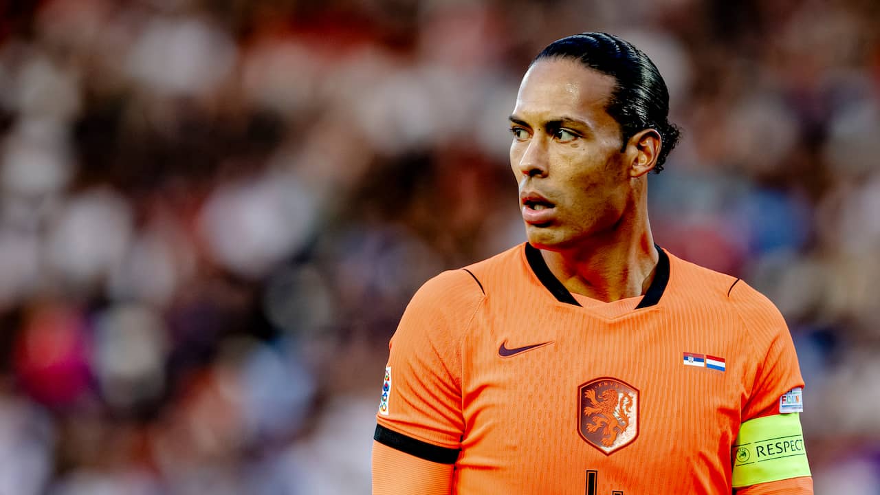 Foto bij Van Dijk mag in Griekenland geen geel krijgen voor Oranjejubileum op zondag