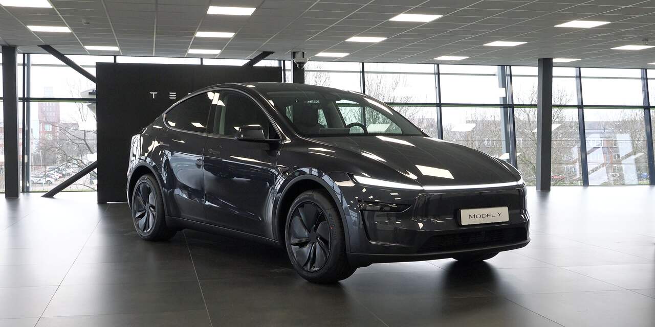 Eerste kennismaking - Tesla Model Y (2025) gemist? Kijk het hier.