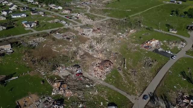 Dronebeelden laten ravage in VS zien na tornado's