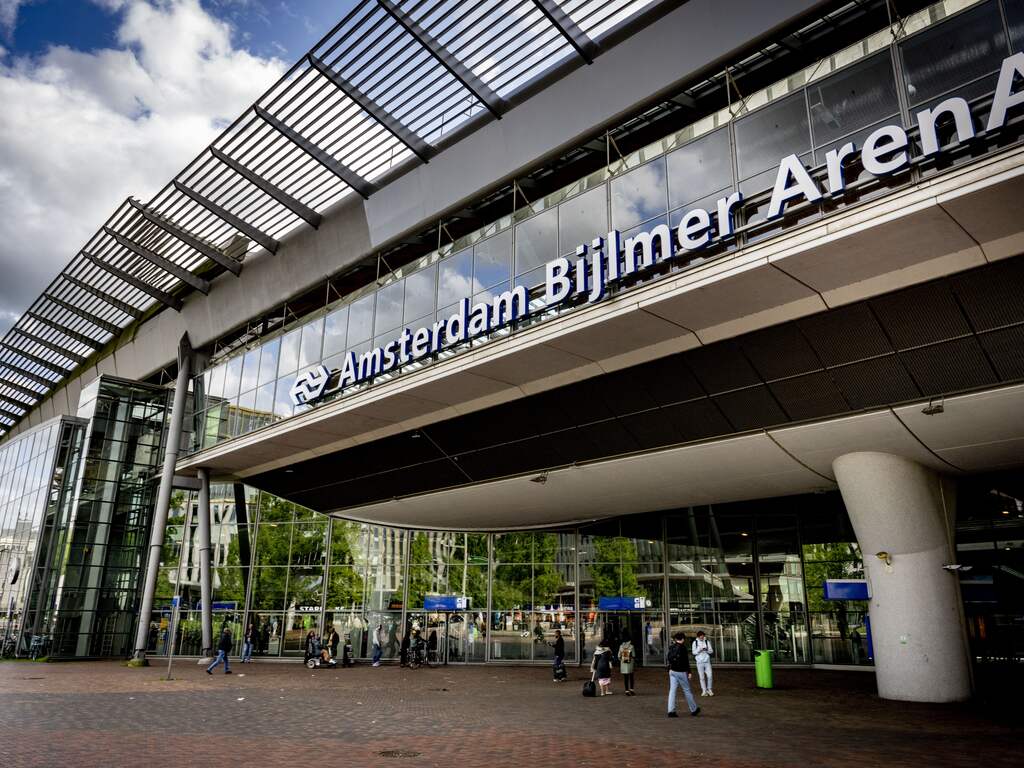 Nog vier minderjarigen zitten vast wegens mishandeling op station Bijlmer ArenA