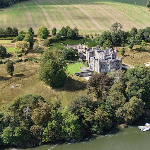 Zuckerberg koopt groot kasteel in Ierland