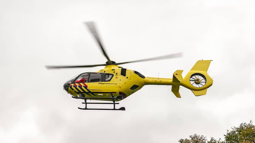Man belandt in vuilniswagen Rotterdam, hulpdiensten proberen hem te  bevrijden | Binnenland | NU.nl
