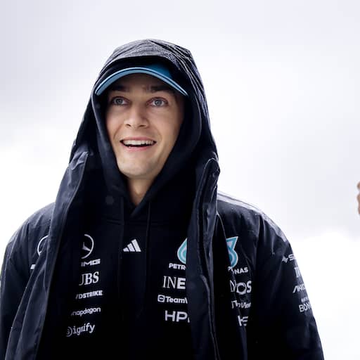 Russell is van Verstappen-geruchten af: 'Maar stoeltje voelde nooit bedreigd'