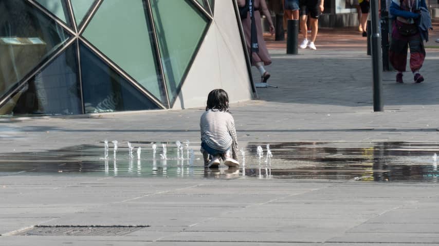Deze 'chef hitte' moet Amsterdam door de steeds warmere zomers loodsen