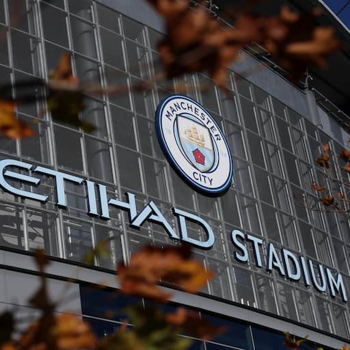 Illustratie bij: Hoofdsponsor City wil Premier League aanklagen in veelbesproken fraudezaak