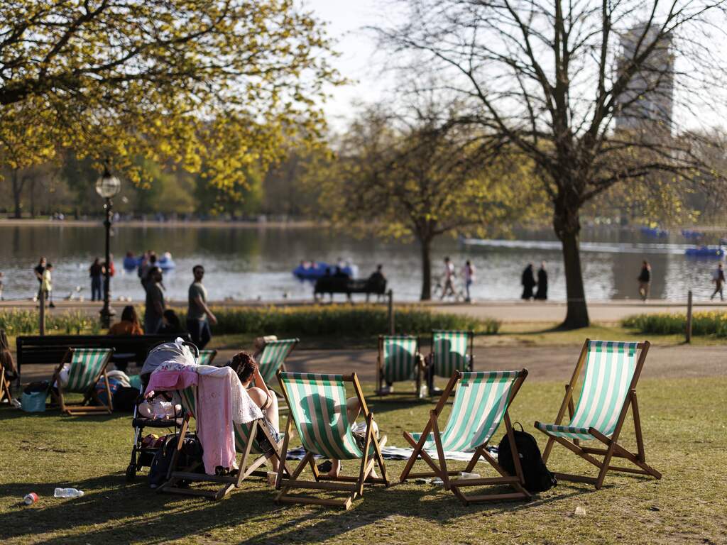 Komende week 'ongewoon hoge' temperaturen in noordwesten van Europa