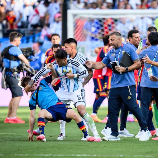 FIFA schorst Argentijn Paredes voor tien duels wegens wangedrag na WK-finale