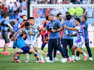 FIFA schorst Argentijn Paredes voor tien duels wegens wangedrag na WK-finale