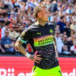Live Eredivisie | PSV maakt gelijk en jaagt tegen tiental Feyenoord op de 2-3