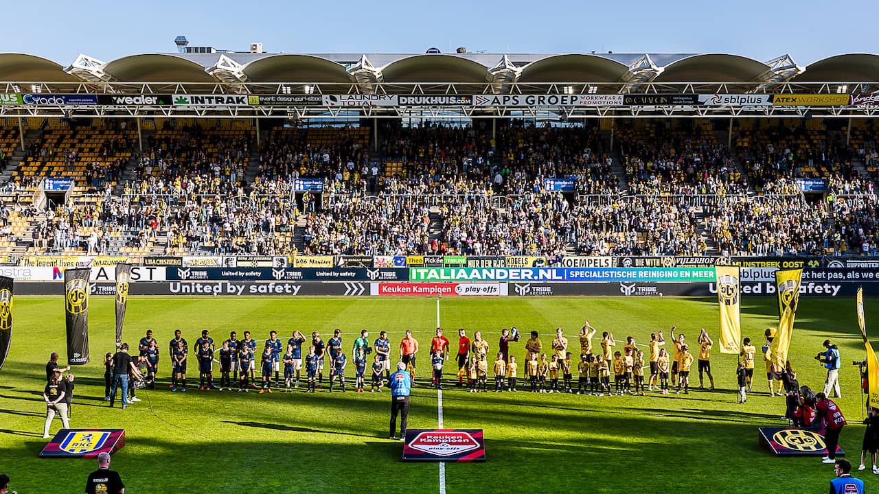 Live play-offs | Roda JC en RKC Waalwijk begonnen aan jacht op promotie