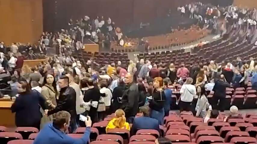 Schutters openen vuur in concertgebouw in Moskou