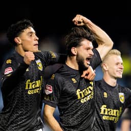 Vitesse staat eindelijk in de plus: 'Zijn gezegend voor deze club te spelen'