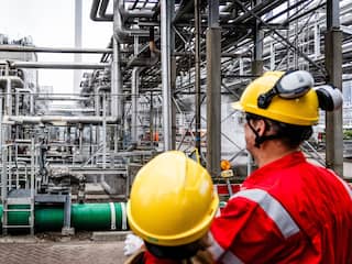 Shell profiteert van bijna verdubbelde marges op verwerking van ruwe olie