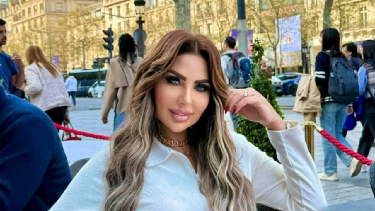 Egyptische presentatrice en elf anderen veroordeeld tot de doodstraf