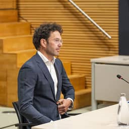 Live corona | Vaccinaties liepen vertraging op doordat RIVM geen plan B had