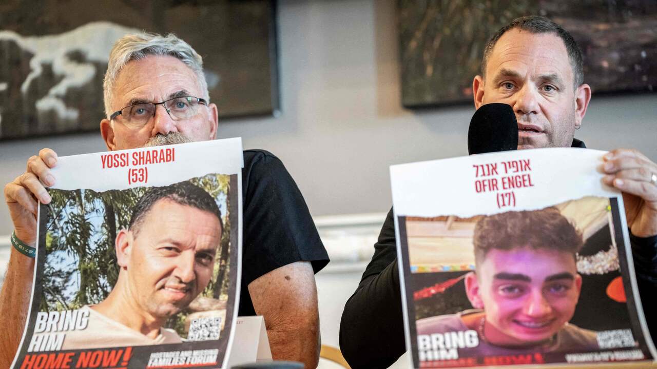Familie gegijzelde Ofir: 'Ik wil mijn kleinzoon terug' | NU.nl