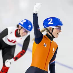 Video | Groenewoud laat concurrentie ver achter zich en sprint naar goud