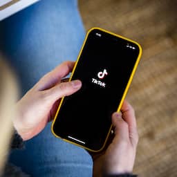 Chaos rond Amerikaans TikTok-verbod: app is niet te downloaden, maar werkt wel