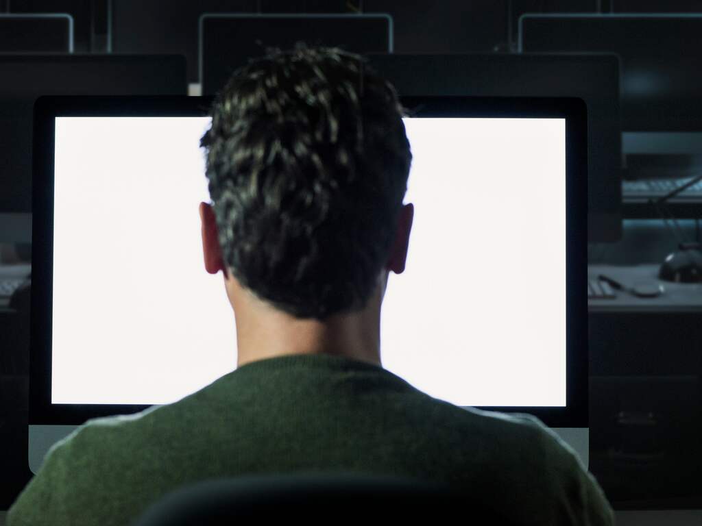 8 jaar cel en tbs geëist tegen oprichter van site met beelden van kindermisbruik