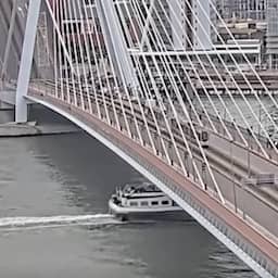 Video | Webcambeelden tonen trambotsing op Erasmusbrug