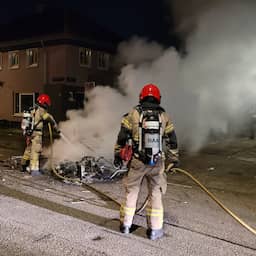 ME treedt op bij onrust in Amsterdam-Noord, hulpverleners bestookt met vuurwerk