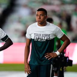 Mbappé en Vinícius trekken shirt met steunbetuiging voor Ceuta maar half aan